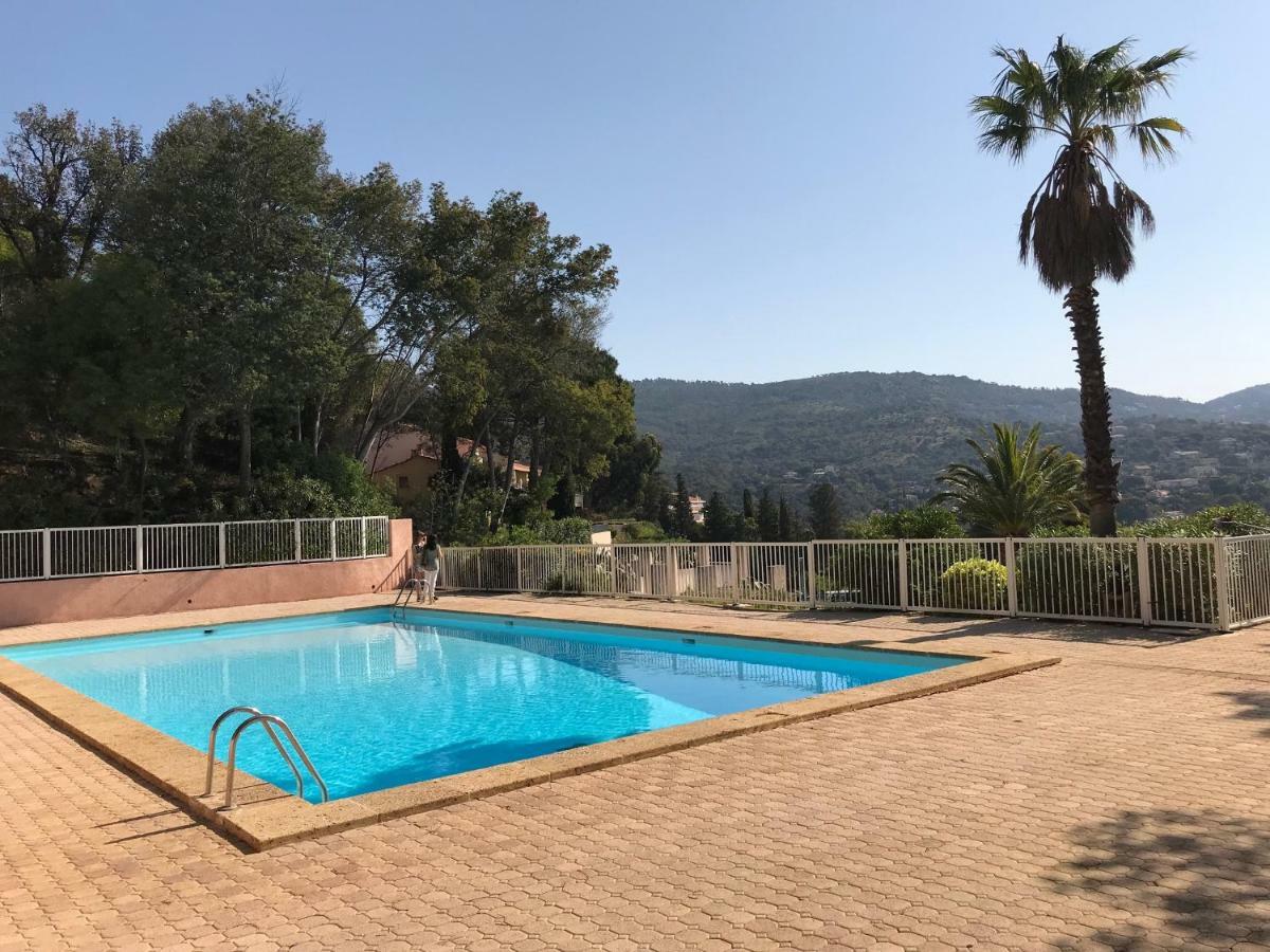 Appartement - Residence Le Paradou Le Le Rayol-Canadel-sur-Mer 外观 照片